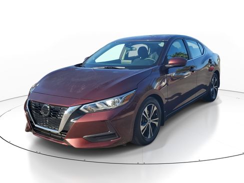 Used 2021 Nissan Sentra SV image 3