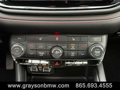 Used 2025 Dodge Durango GT image 23