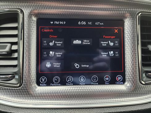 Used 2017 Dodge Challenger SRT Hellcat RWD image 16
