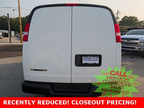New 2025 Chevrolet Express 2500 w/ Driver Convenience Package image 6