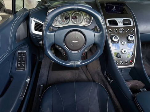 Used 2014 Aston Martin Vanquish Volante image 33
