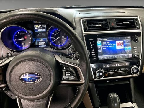 Used 2018 Subaru Legacy 2.5i Limited AWD/4WD image 18