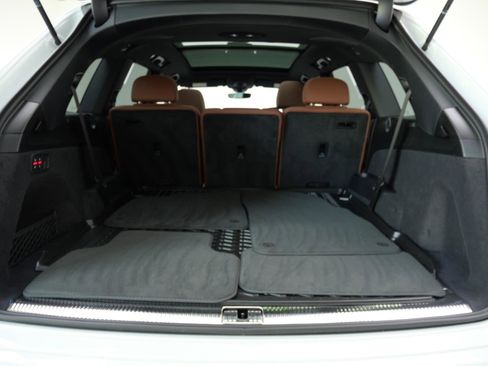 Used 2025 Audi Q7 2.0T Premium Plus AWD/4WD image 10