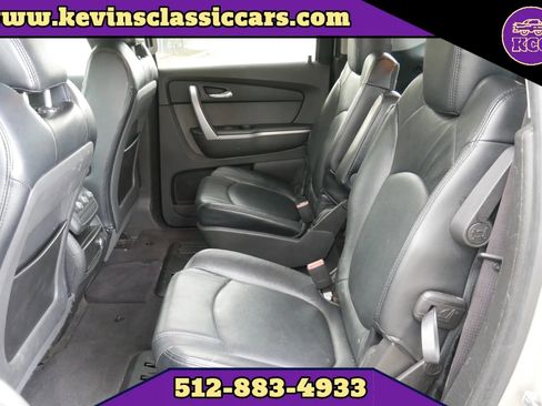 Used 2010 GMC Acadia SLE image 21