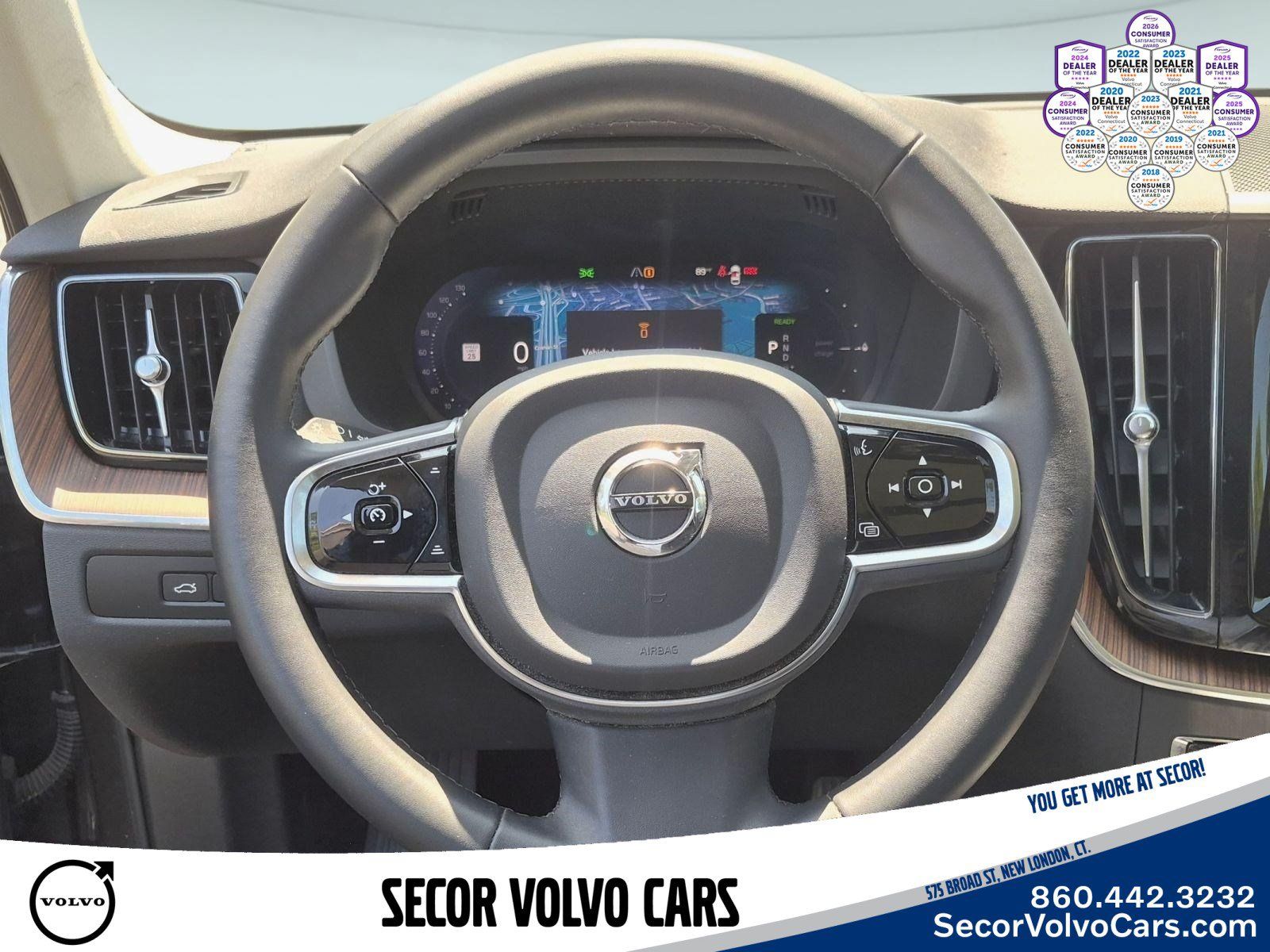 Used 2024 Volvo XC60 T8 Plus w/ Climate Package AWD/4WD image 19