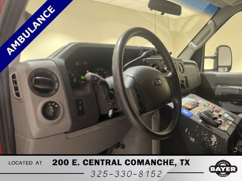 Used 2013 Ford E-450 and Econoline 450 Super Duty w/ Ambulance Prep Pkg image 9