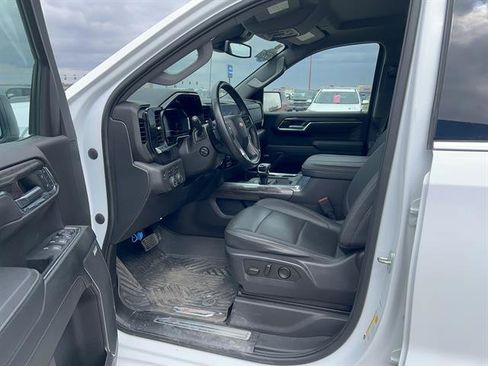 Used 2023 Chevrolet Silverado 1500 LTZ AWD/4WD image 14