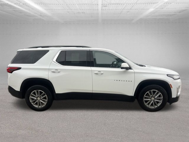 Used 2023 Chevrolet Traverse LT AWD/4WD image 3