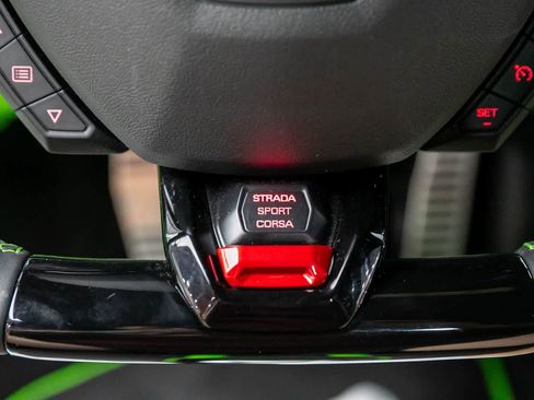 Used 2024 Lamborghini Huracan Tecnica RWD image 31
