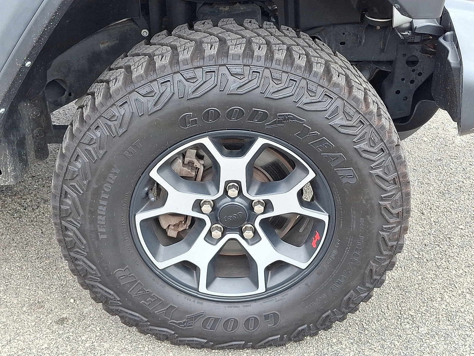 Used 2022 Jeep Wrangler Unlimited Rubicon w/ Cold Weather Group AWD/4WD image 8