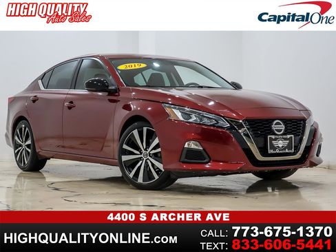 Used 2019 Nissan Altima 2.5 SR w/ SR Premium Package image 1