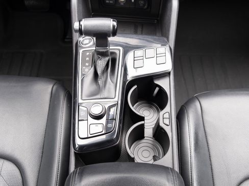 Used 2023 Kia Sportage X-Line w/ X-Line Premium Package AWD/4WD image 5