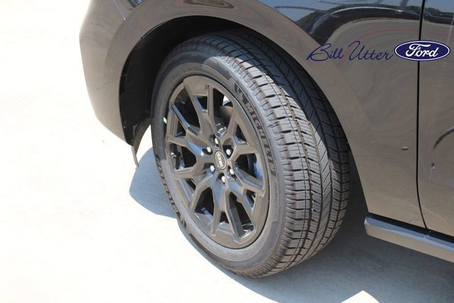 New 2027 Ford Expedition Platinum RWD image 5