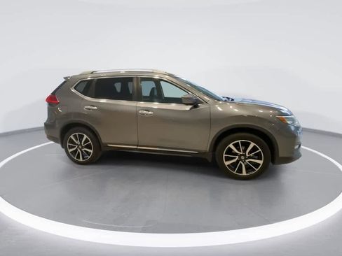 Used 2017 Nissan Rogue SL w/ SL Premium Package AWD/4WD image 9
