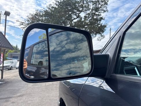 Used 2015 RAM 2500 Big Horn image 30