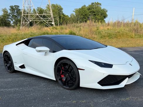 Used 2015 Lamborghini Huracan LP 610-4 AWD/4WD image 5