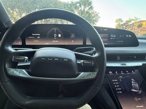 Used 2022 Lucid Air Grand Touring image 54