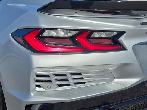 New 2026 Chevrolet Corvette E-Ray w/ ZER Performance Package image 9