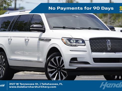 Used 2023 Lincoln Navigator L Reserve RWD image 1