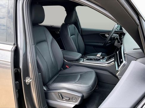 Used 2022 Audi Q7 3.0T Prestige AWD/4WD image 9