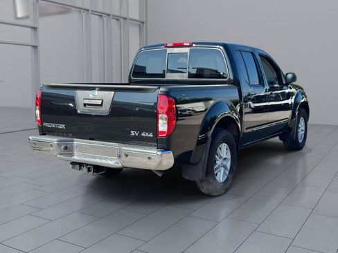Used 2020 Nissan Frontier SV AWD/4WD image 6