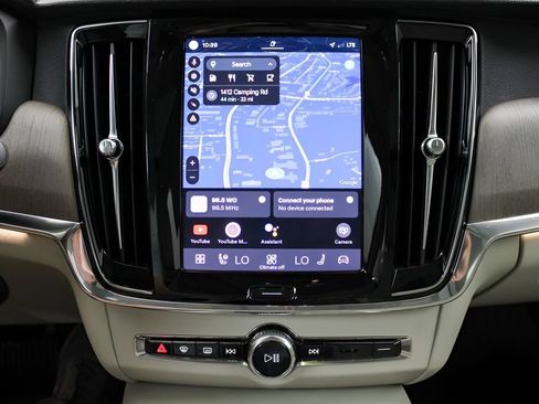 Certified 2023 Volvo S90 B6 Plus w/ Protection Package Premier AWD/4WD image 37