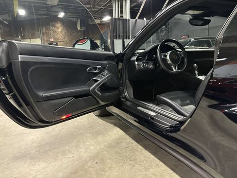 Used 2016 Porsche 911 Turbo AWD/4WD image 42