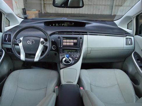 Used 2010 Toyota Prius FWD image 14