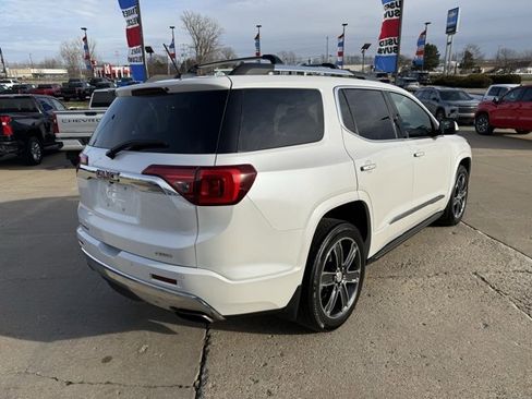 Used 2018 GMC Acadia Denali image 5