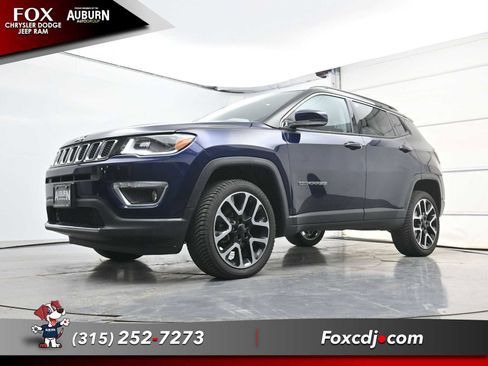 Used 2018 Jeep Compass Limited w/ Navigation Group AWD/4WD image 19