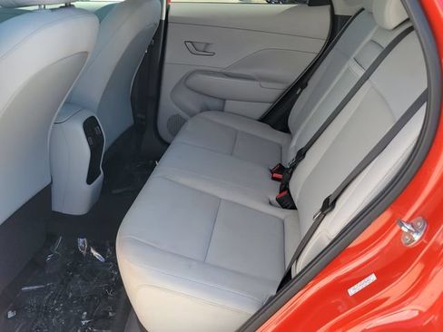 Used 2024 Hyundai Kona SEL AWD/4WD image 11