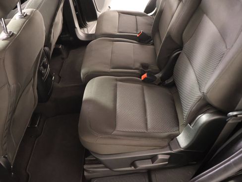 Used 2022 Ford Explorer XLT RWD image 12