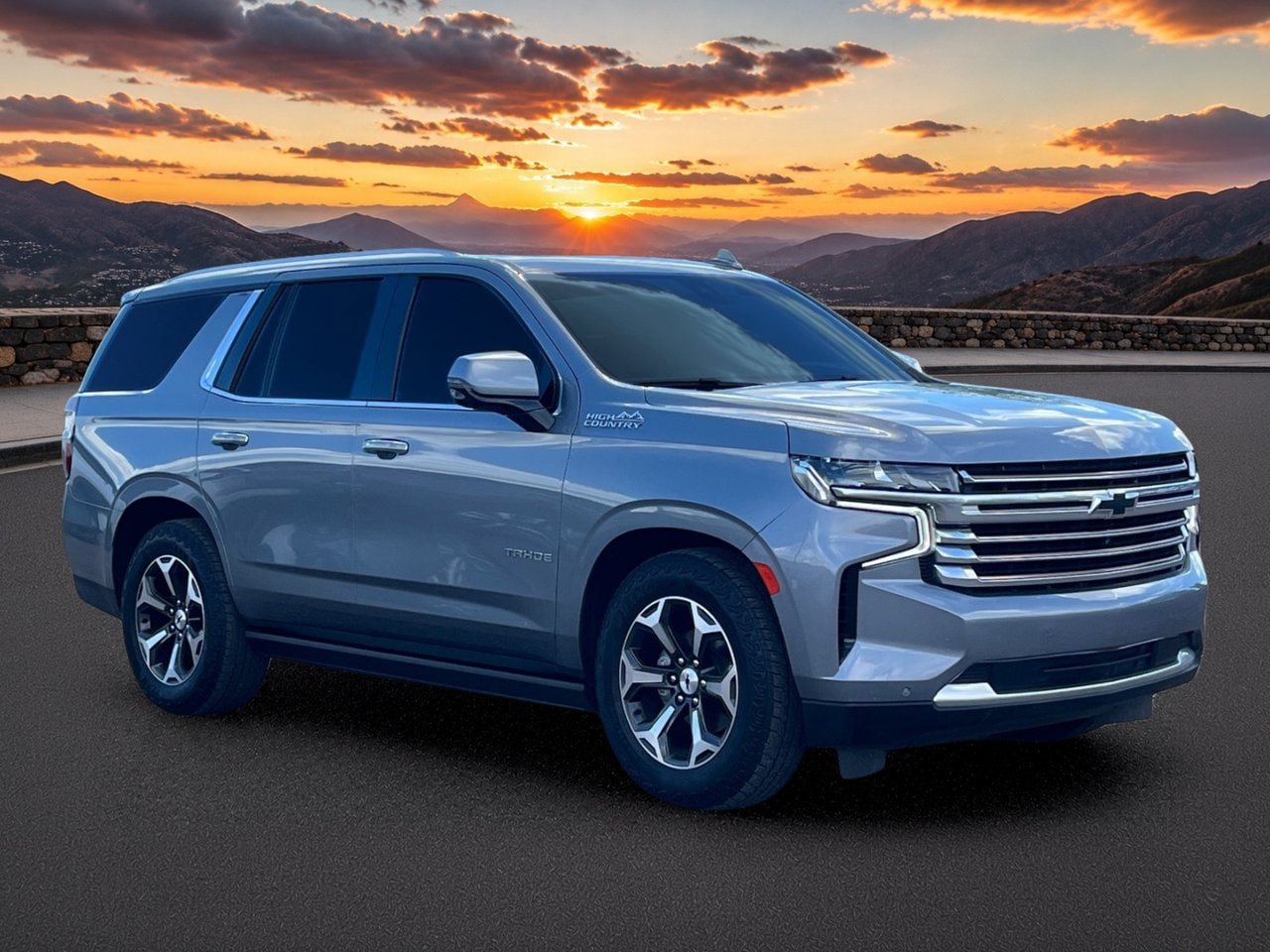Used 2022 Chevrolet Tahoe High Country w/ LPO, Illumination Package AWD/4WD image 7