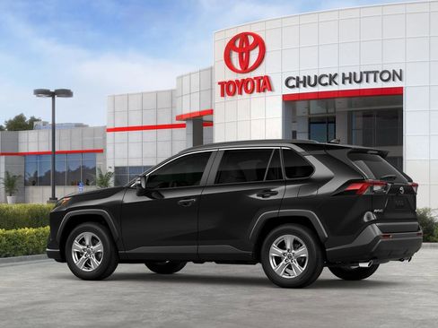 New 2025 Toyota RAV4 XLE image 38