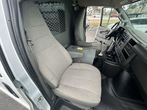 Used 2019 Chevrolet Express 2500 w/ Driver Convenience Package image 18