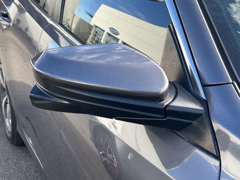 Used 2019 Honda Insight EX image 10