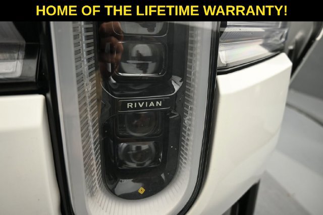 Used 2025 Rivian R1S Premium Dual AWD/4WD image 65