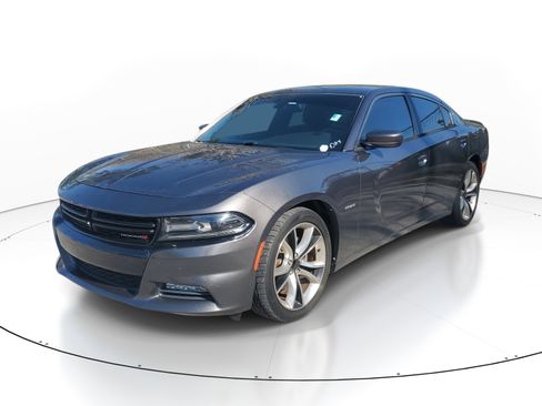Used 2015 Dodge Charger R/T w/ Plus Group image 5