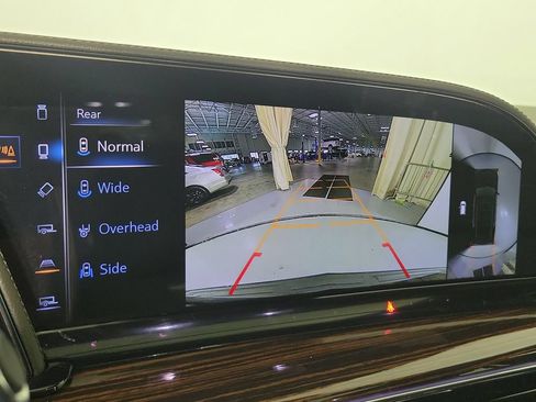 Certified 2023 Cadillac Escalade ESV Premium Luxury w/ Performance Package RWD image 29
