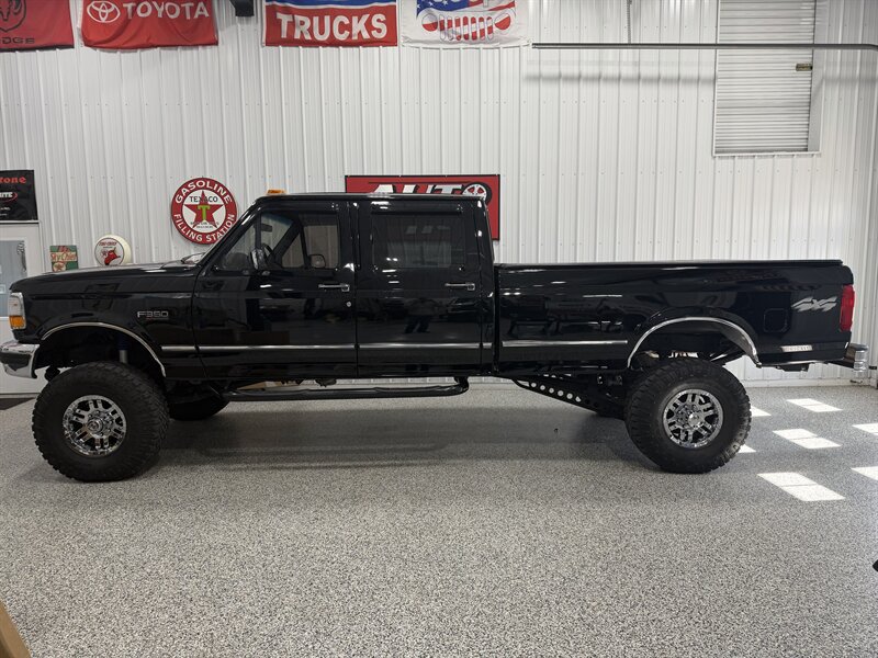 Used 1997 Ford F350 4x4 Crew Cab image 2