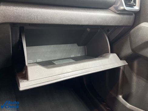 Used 2023 GMC Canyon Elevation w/ Elevation Premium Package image 28