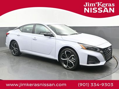 New 2025 Nissan Altima 2.5 SR