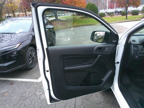 Used 2019 Ford Ranger XL w/ Equipment Group 101A Mid image 21