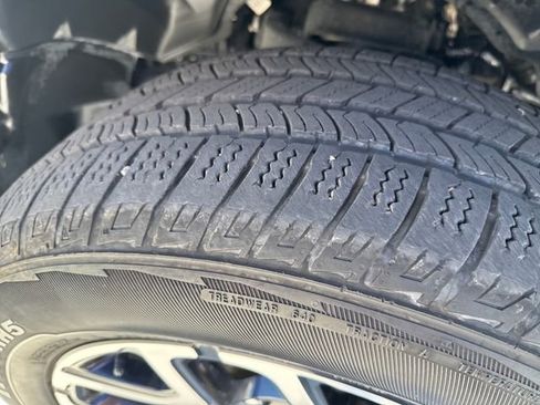 Used 2025 RAM 1500 Laramie image 25