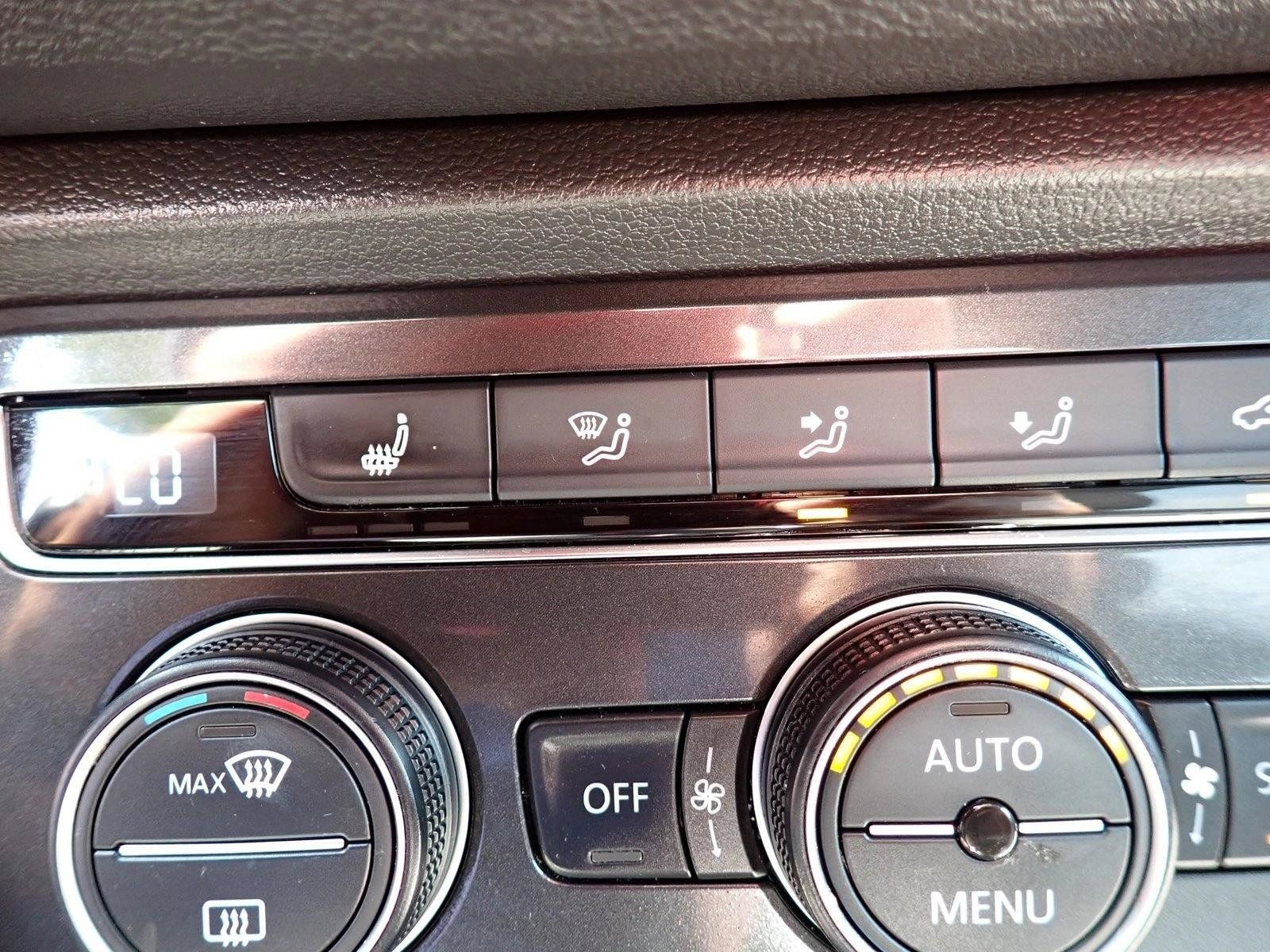 Used 2018 Volkswagen Tiguan S AWD/4WD image 21