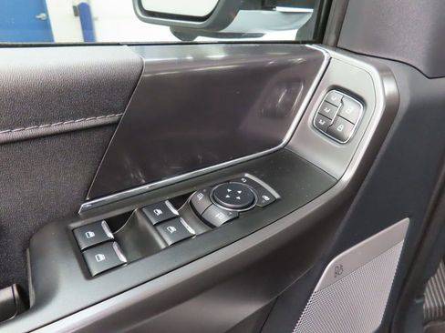 Used 2025 Ford F150 Lariat AWD/4WD image 53