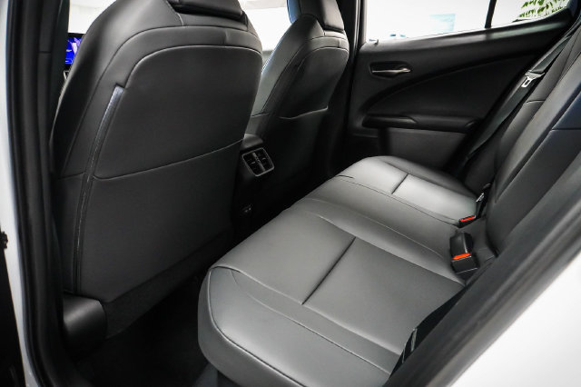 Certified 2024 Lexus UX 250h F Sport AWD/4WD image 21
