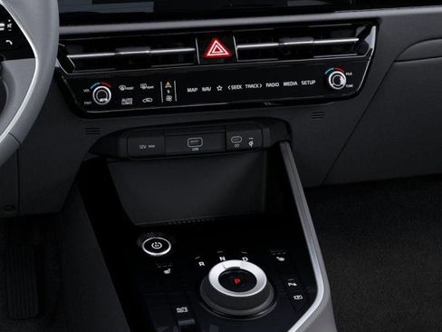 New 2026 Kia Niro Wind FWD image 24