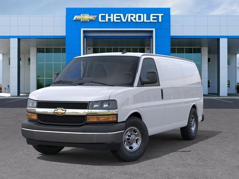 New 2026 Chevrolet Express 2500 w/ Driver Convenience Package image 6