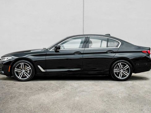 Used 2021 BMW 530i w/ Convenience Package RWD image 14